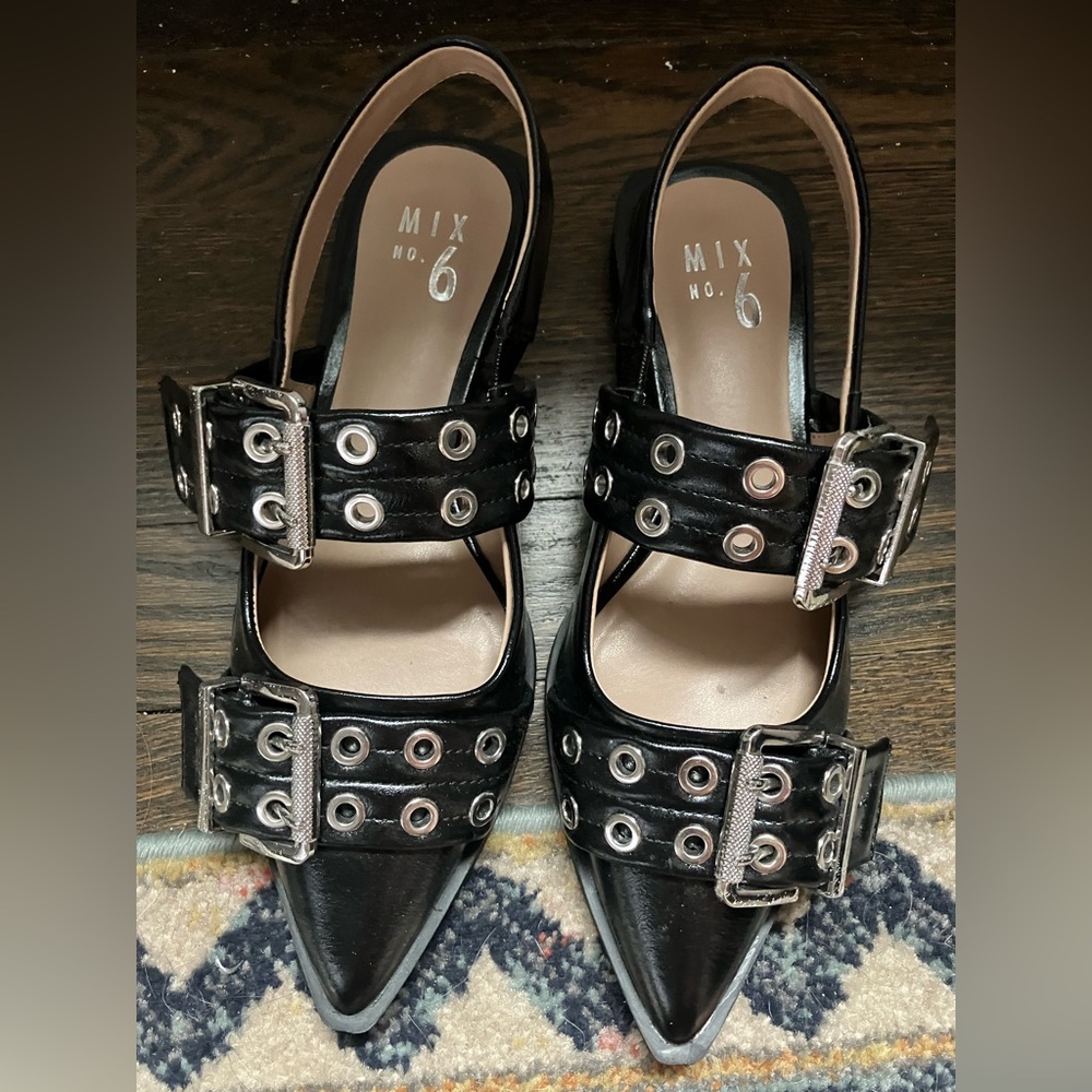 Buckle Mary Jane Flat
